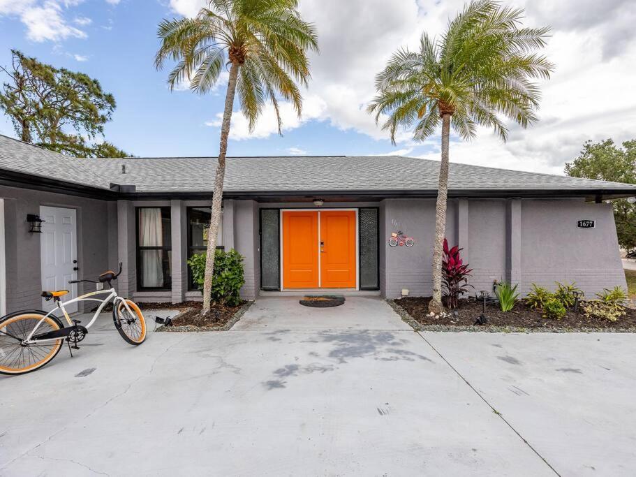 Englewood, Manasota Keys - 2 Bedroom Luxury Villa, Pool, Game Room, 6 Min To Beaches Next To Canal Extérieur photo